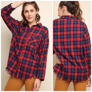 🆕Umgee Plaid Fray Hem Button Top